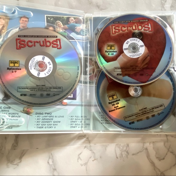 Scrubs : 8th Season, Complete DVD Series Set - Picture 4 of 5
